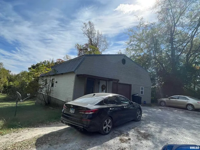 $600,000 | 2480 Meadville Lane, Carbondale, IL 62901