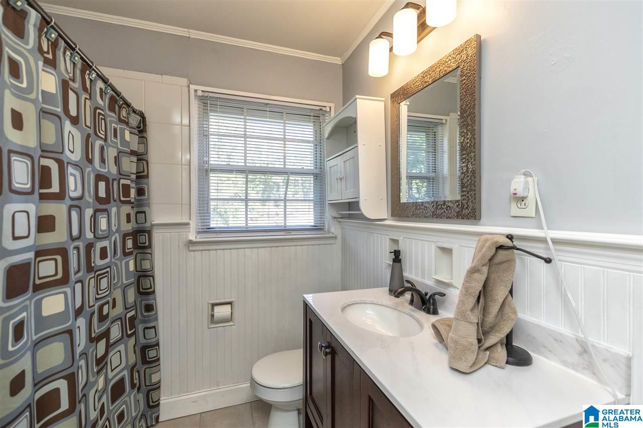 1513 Cresthill Road Birmingham, AL 35213 - Photo 18 of 31