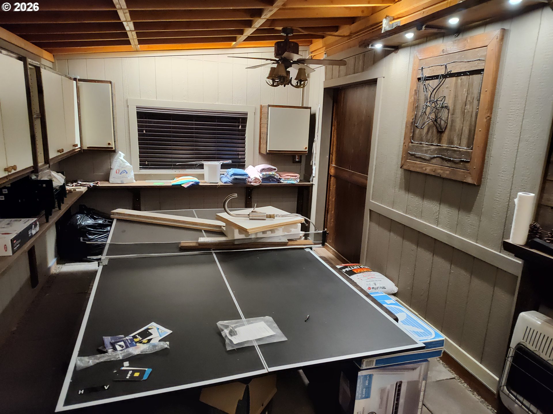 271 South Fairway Road, Unit B Tygh Valley, OR 97063 - Photo 11 of 31 a view of a room with gym equipment