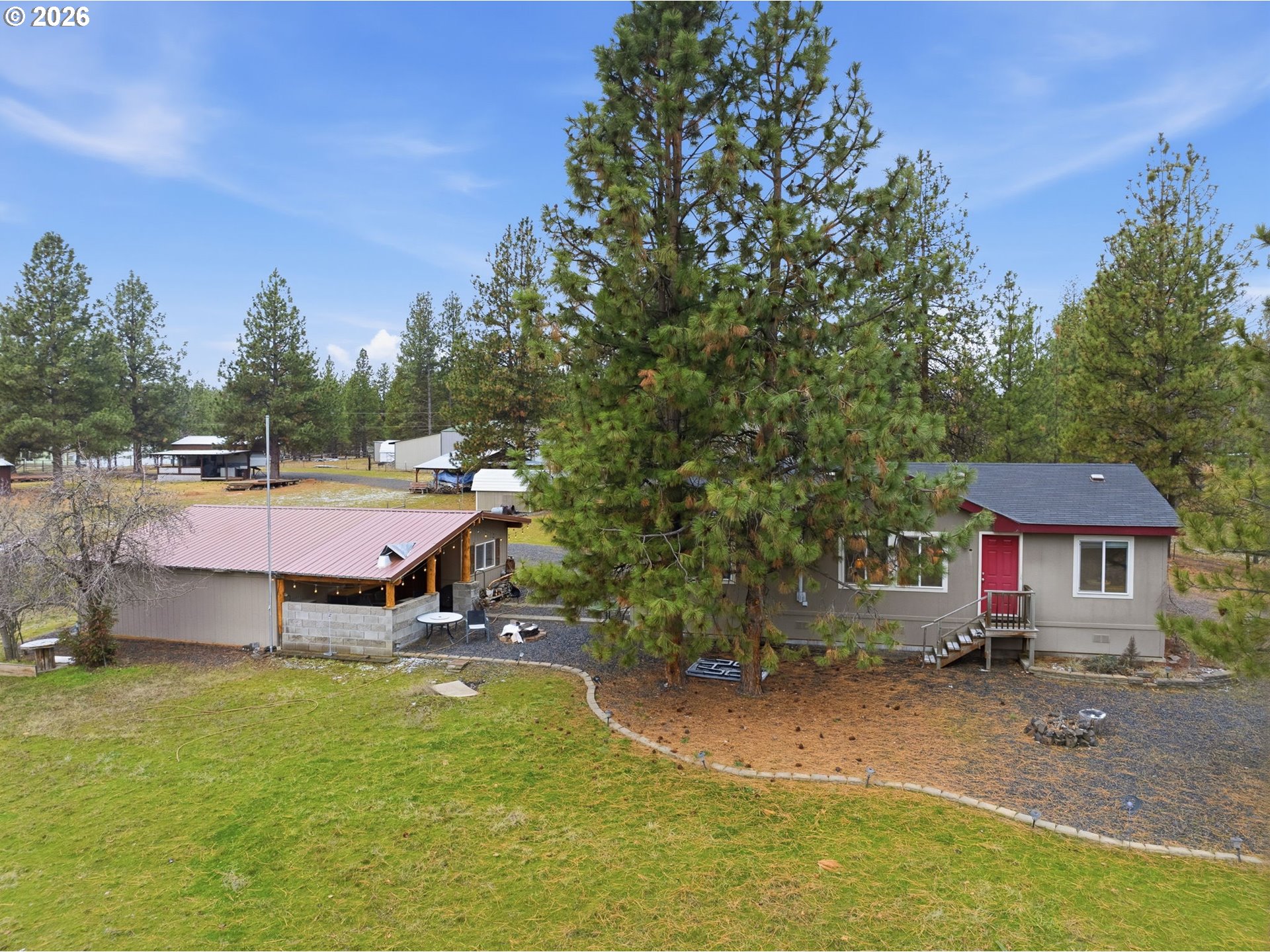 271 South Fairway Road, Unit B Tygh Valley, OR 97063 - Photo 20 of 31 Covered Patio