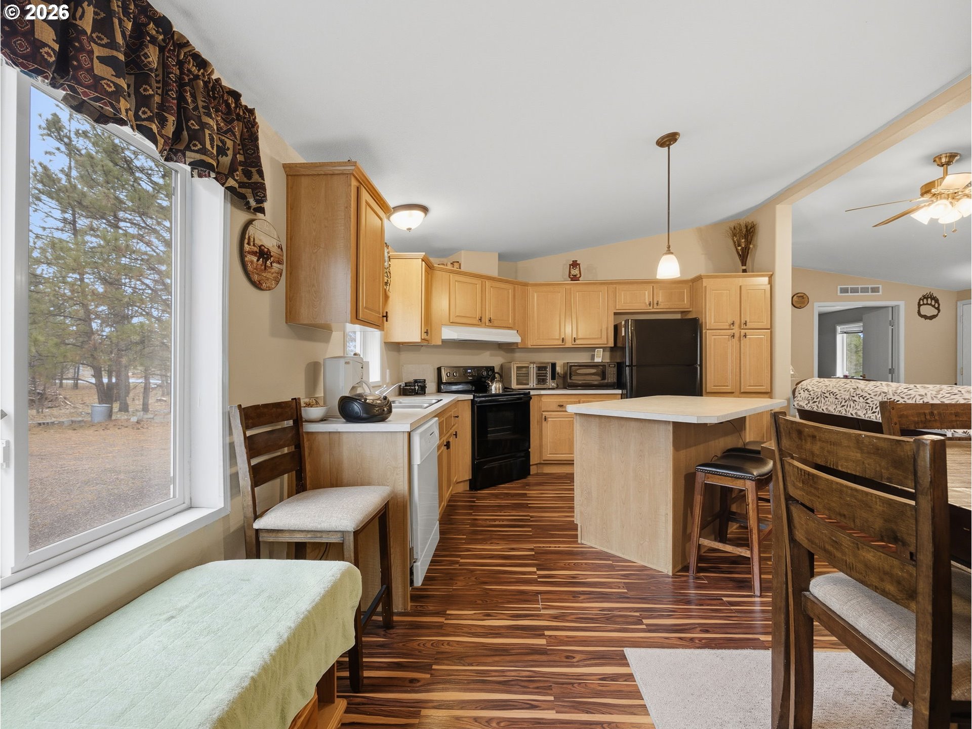 271 South Fairway Road, Unit B Tygh Valley, OR 97063 - Photo 26 of 31 Drone View/UAV