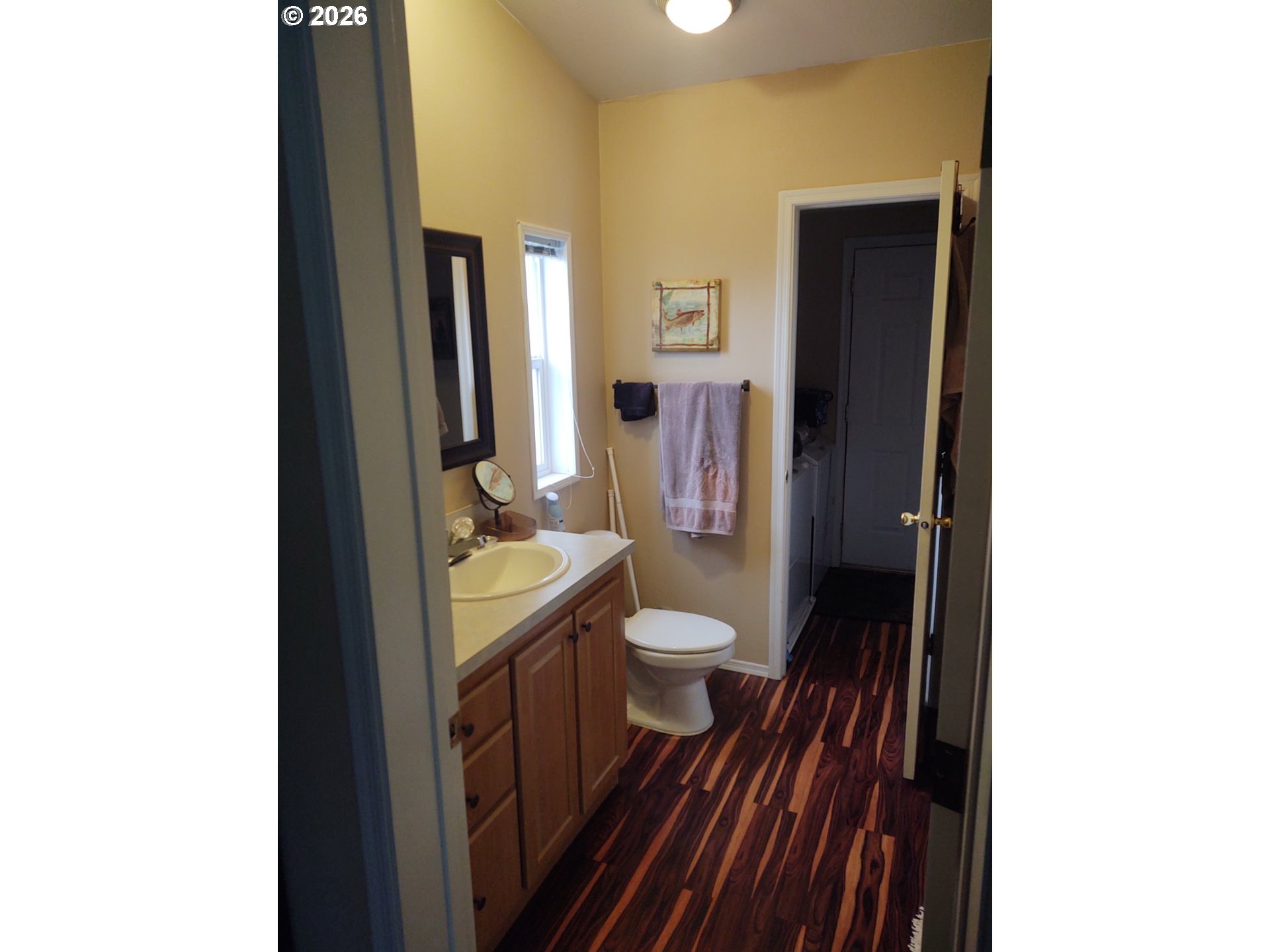 271 South Fairway Road, Unit B Tygh Valley, OR 97063 - Photo 6 of 31 a bathroom with a sink a toilet and shower