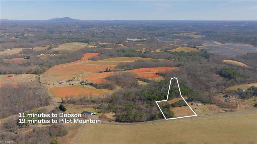 3803 Rockford Road Dobson, NC 27017 - Photo 5 of 39