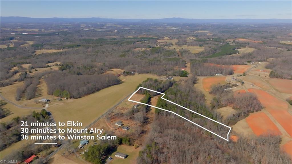 3803 Rockford Road Dobson, NC 27017 - Photo 6 of 39