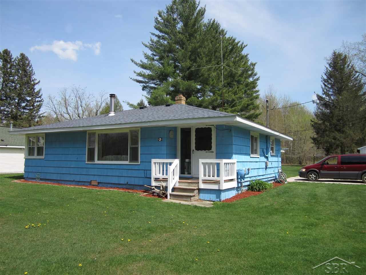 820 North Gleaner Road Saginaw, MI 48609 - Photo 16 of 23 31317862-15.JPG
