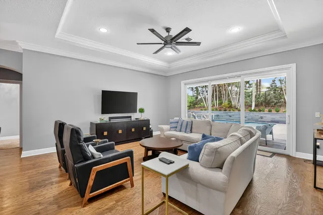 $7,000 | 11 Lake Eden Drive, Boynton Beach, FL 33435