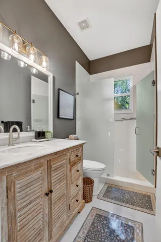 $7,000 | 11 Lake Eden Drive, Boynton Beach, FL 33435