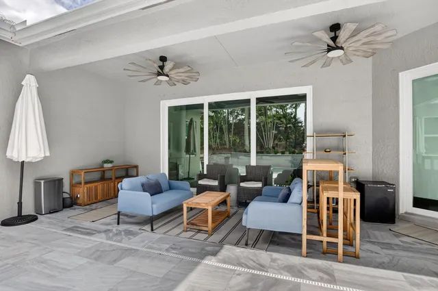 $7,000 | 11 Lake Eden Drive, Boynton Beach, FL 33435