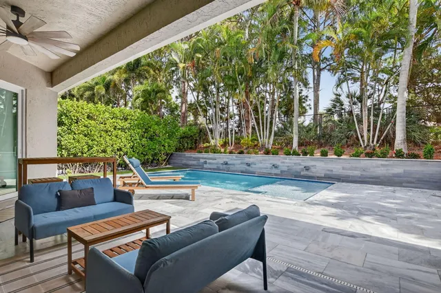 $7,000 | 11 Lake Eden Drive, Boynton Beach, FL 33435