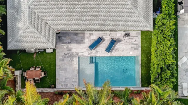 $7,000 | 11 Lake Eden Drive, Boynton Beach, FL 33435