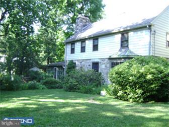 4 Blackthorn Road Wallingford, PA 19086 - Photo 11 of 12 Exterior Back
