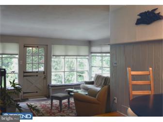 4 Blackthorn Road Wallingford, PA 19086 - Photo 7 of 12 Family Room