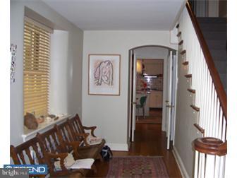 4 Blackthorn Road Wallingford, PA 19086 - Photo 8 of 12 View