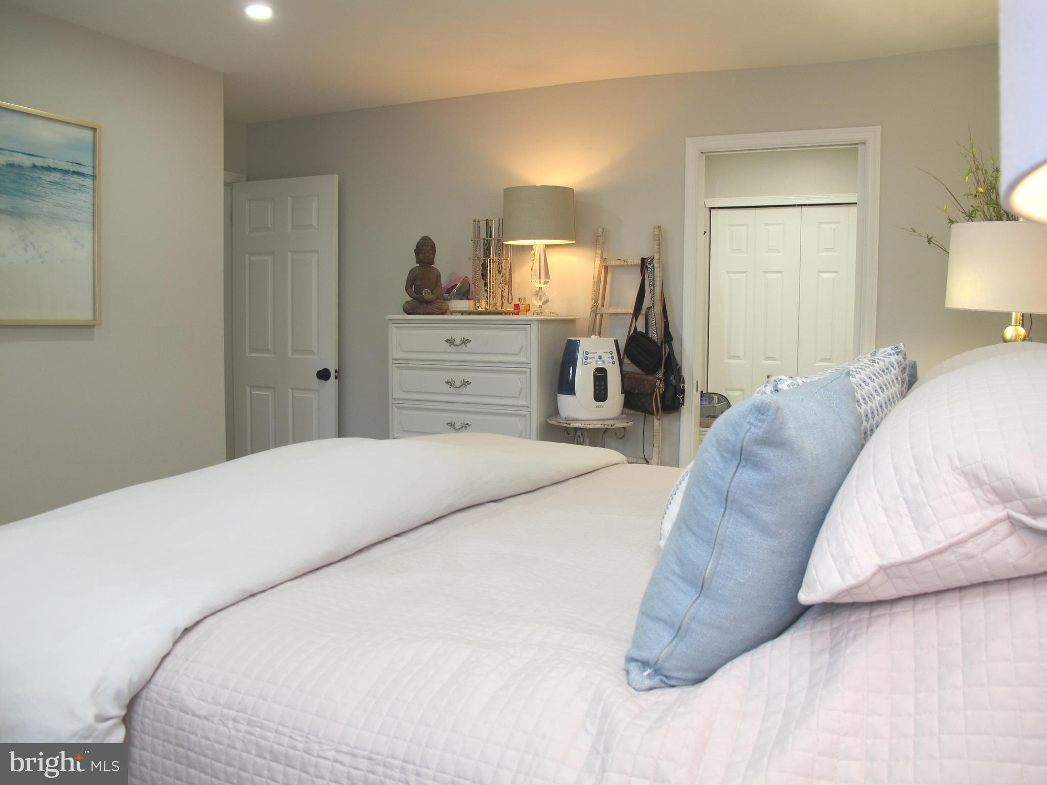 91 Center Lane Mount Laurel, NJ 08054 - Photo 18 of 27 Ceiling Fan & Recessed Lighting