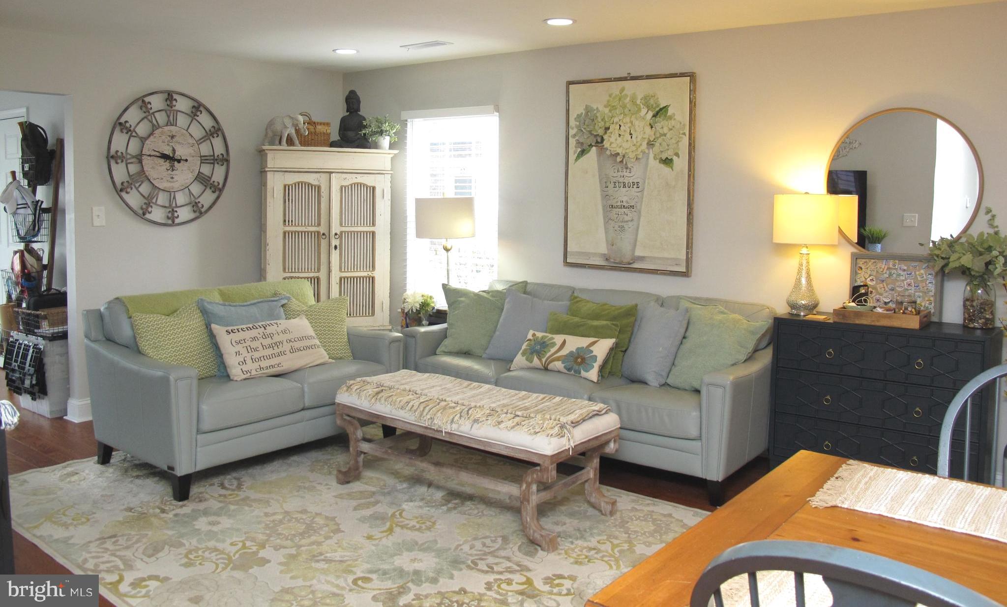 91 Center Lane Mount Laurel, NJ 08054 - Photo 8 of 27 Living Rm too...