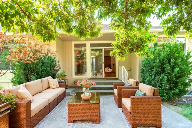 $2,250 | 2815 East 62nd Lane, Spokane, WA 99223