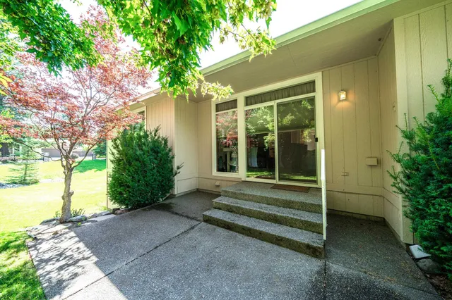 $2,250 | 2815 East 62nd Lane, Spokane, WA 99223