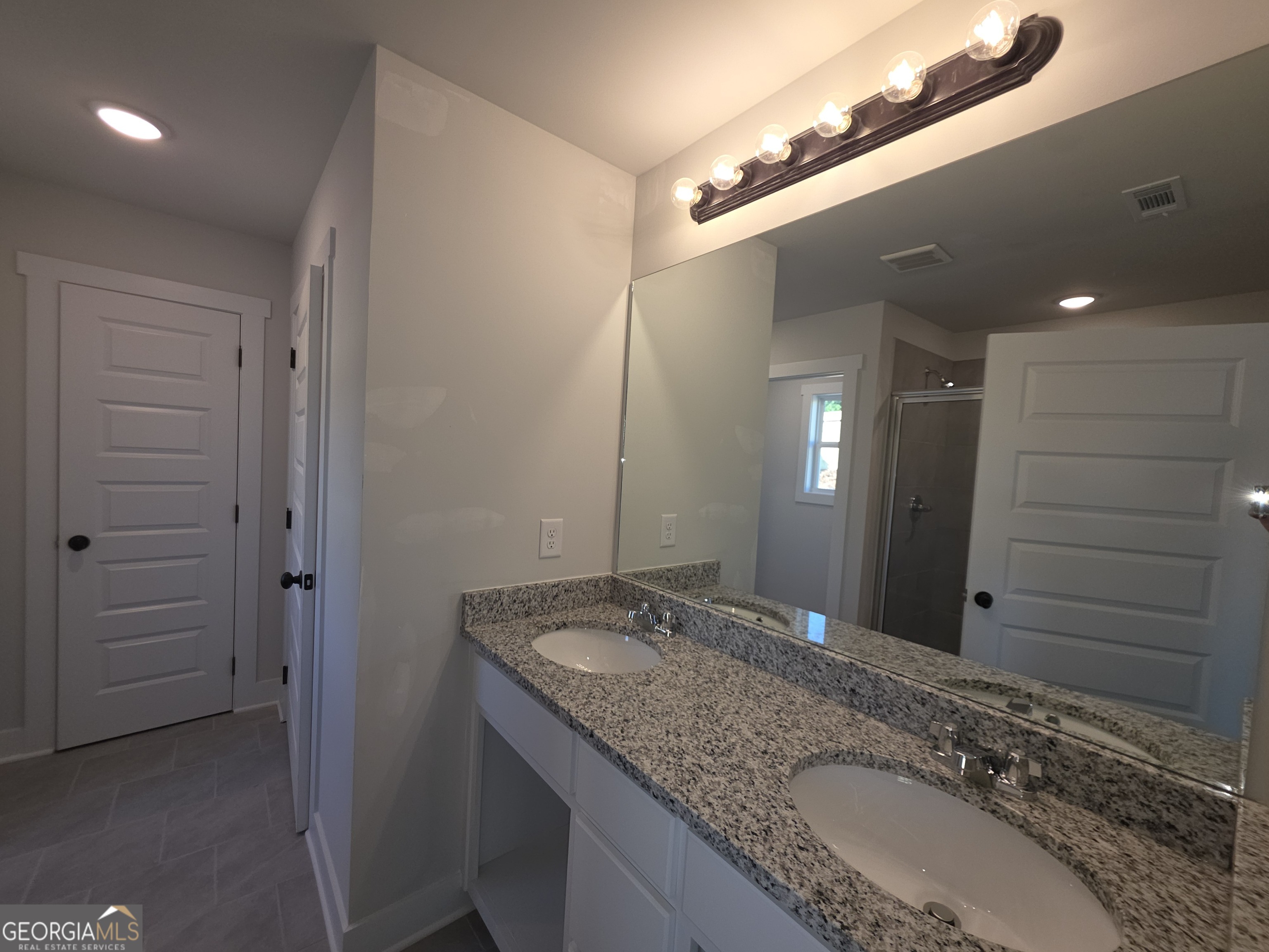 141 Charlie Way, Unit 25 Winder, GA 30680 - Photo 11 of 13