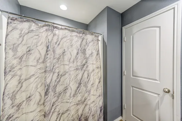 $287,000 | 2306 Rainier Mist Road, Spring, TX 77373