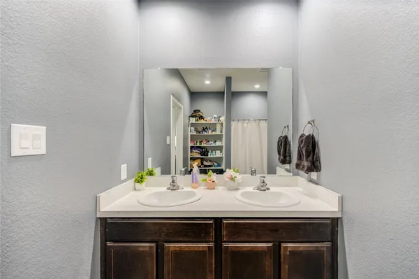 $287,000 | 2306 Rainier Mist Road, Spring, TX 77373