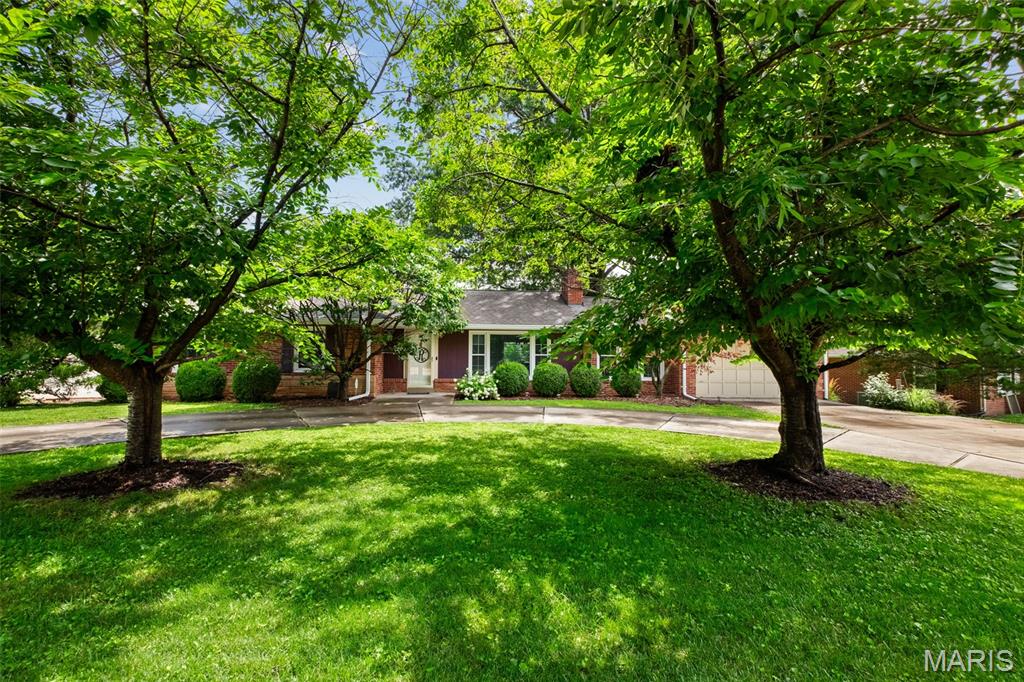 1408 Bopp Road Des Peres, MO 63131 - Photo 2 of 23 Gallery Image 2