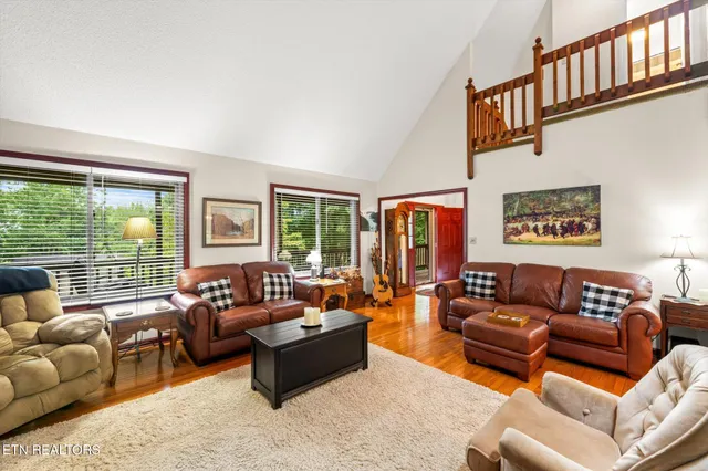 $625,000 | 7820 Jefferson Oaks Drive, Knoxville, TN 37938