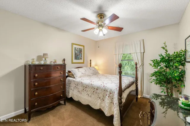 $625,000 | 7820 Jefferson Oaks Drive, Knoxville, TN 37938