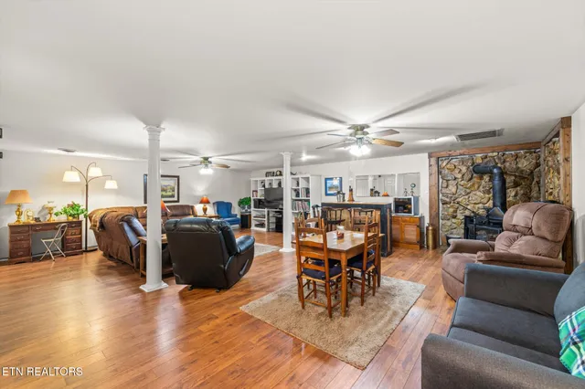 $625,000 | 7820 Jefferson Oaks Drive, Knoxville, TN 37938