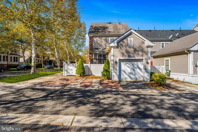 $769,000 | 102 Burnet Crescent, Robbinsville, NJ 08691