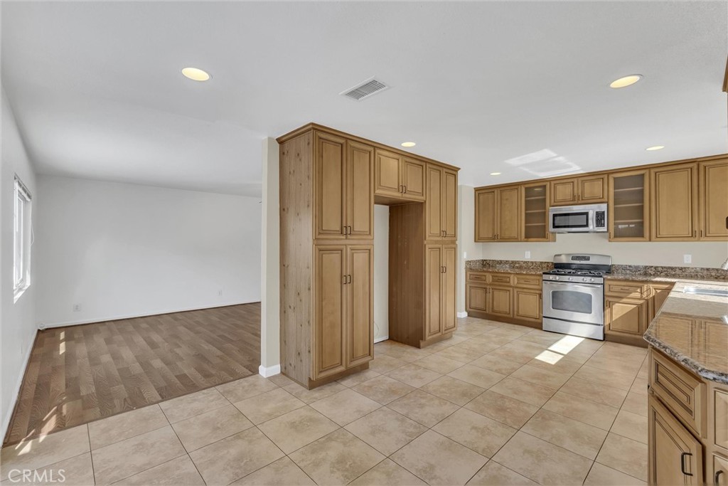 1067 Adel Avenue Walnut, CA 91789 - Photo 11 of 35