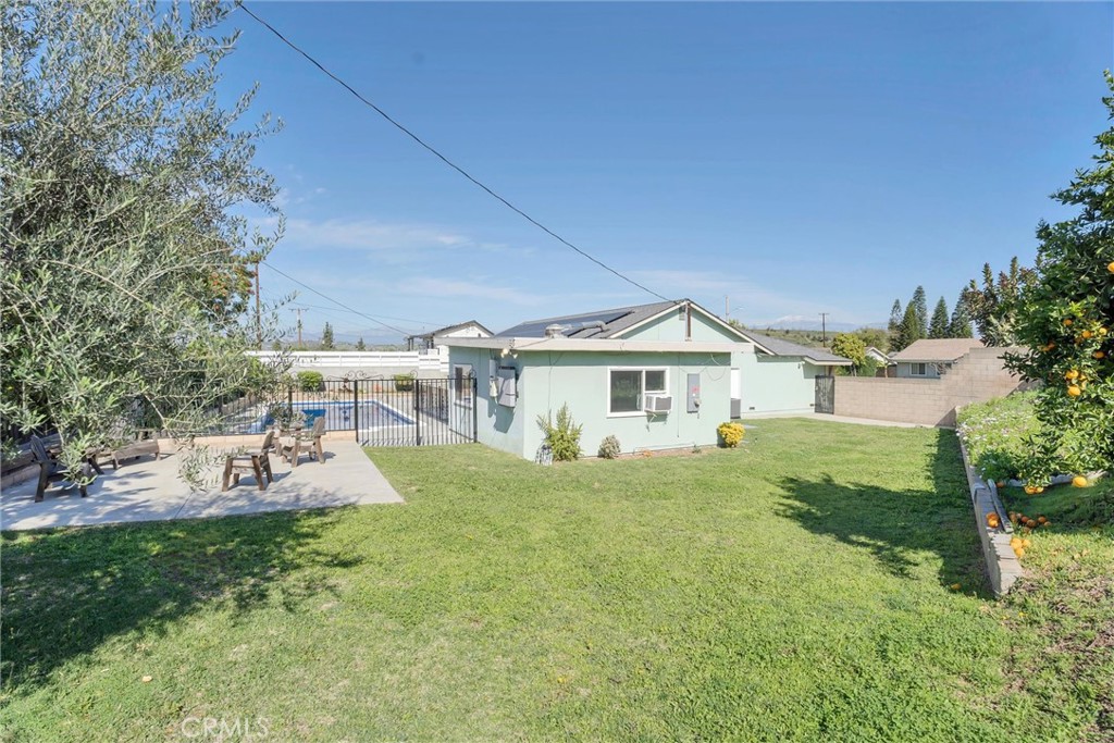 1067 Adel Avenue Walnut, CA 91789 - Photo 3 of 35