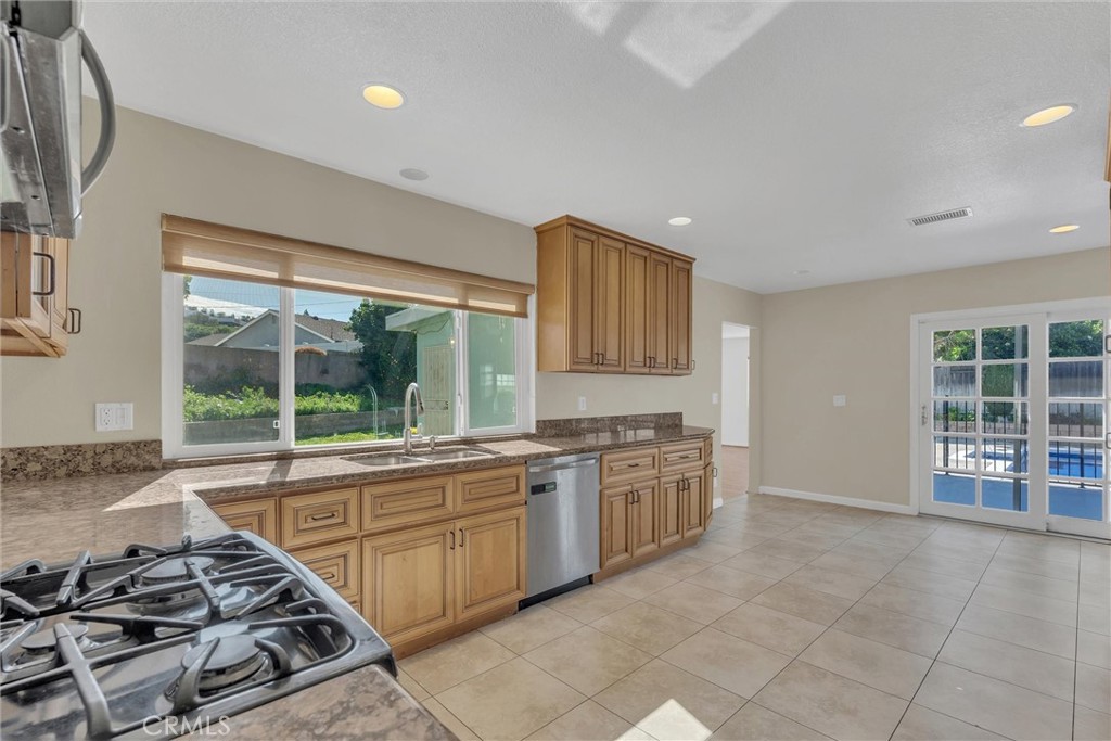 1067 Adel Avenue Walnut, CA 91789 - Photo 10 of 35