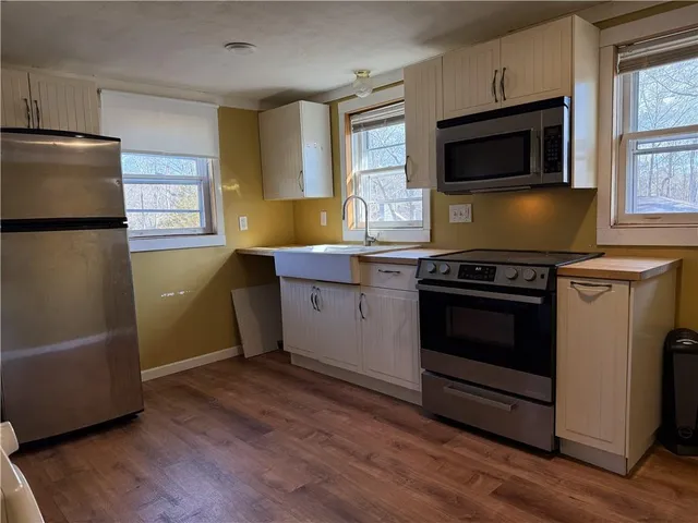 $175,000 | 424 Johnson Drive, Stone Mountain, GA 30087