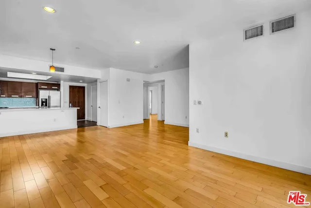 $4,395 | 1260 South Corning Street, Unit 205, Los Angeles, CA 90035