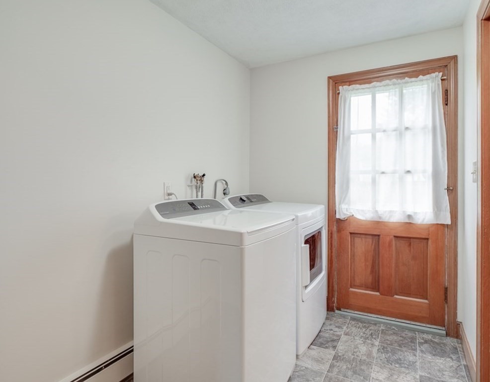40 Windsor Road Stoneham, MA 02180 - Photo 20 of 27 Gallery Image 20