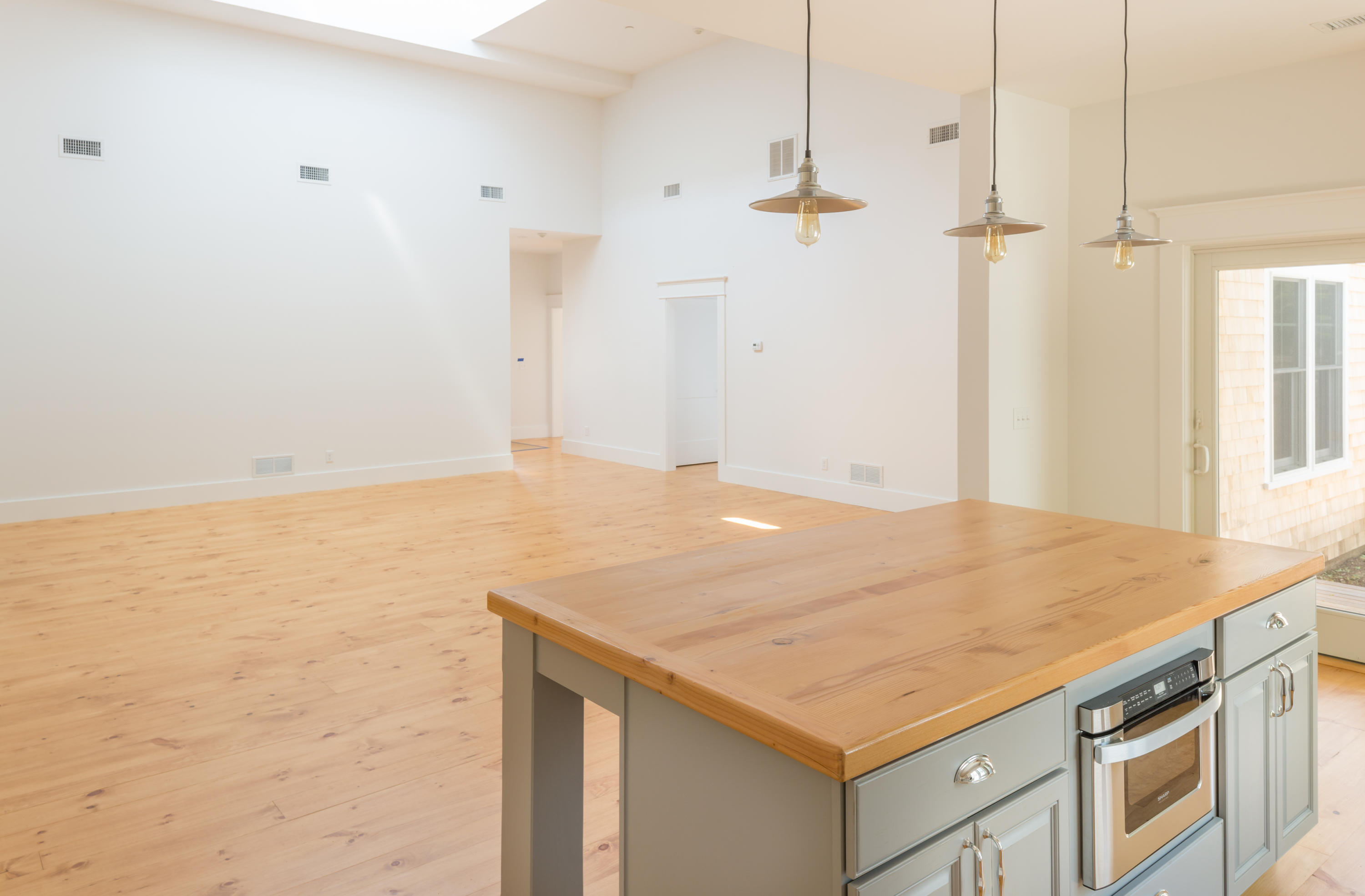 940 Massasoit Road Eastham, MA 02642 - Photo 8 of 16 940 Kitchen5 (1 of 1)