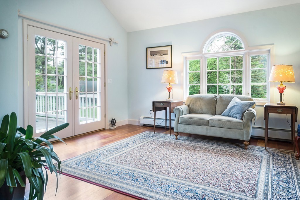 27 Ames Road Sudbury, MA 01776 - Photo 3 of 30 Gallery Image 3