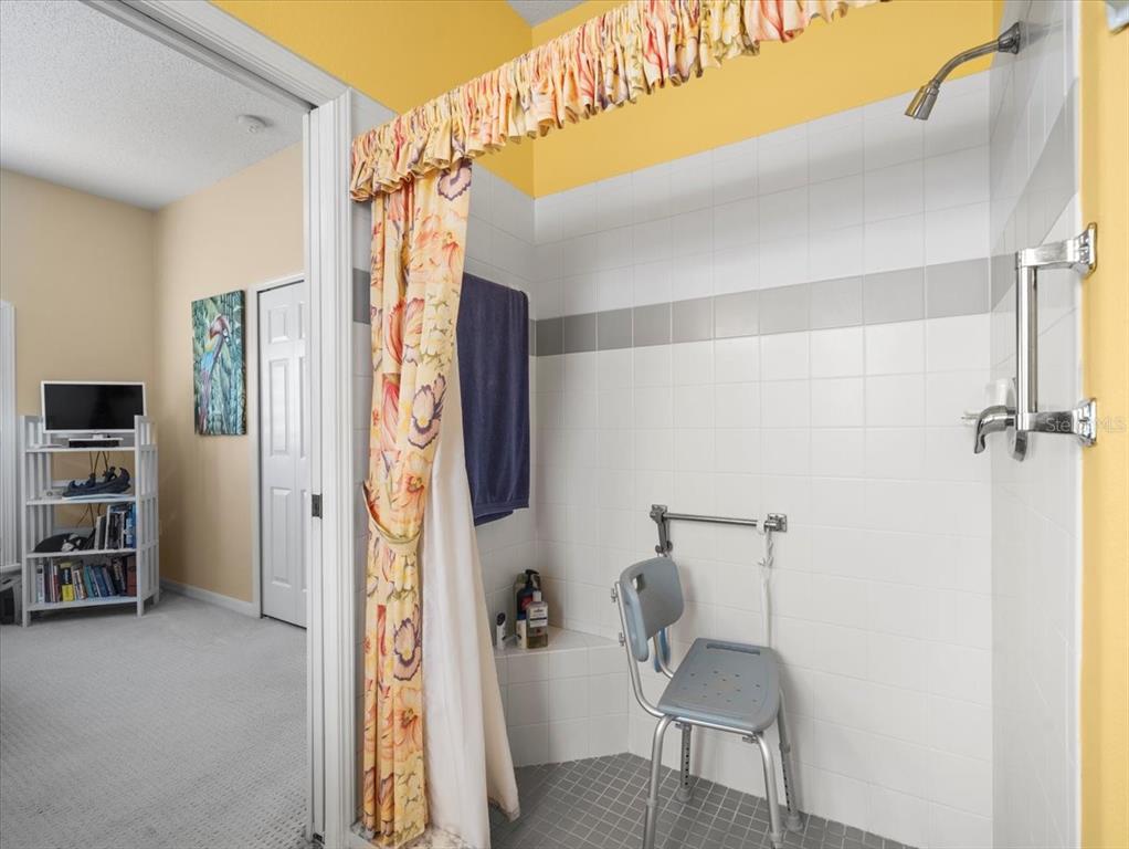 18514 Hidden Pines Way Hudson, FL 34667 - Photo 29 of 57