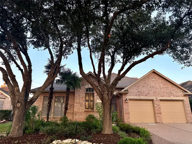 $624,990 | 8715 Rippling Water Drive, Sugar Land, TX 77479