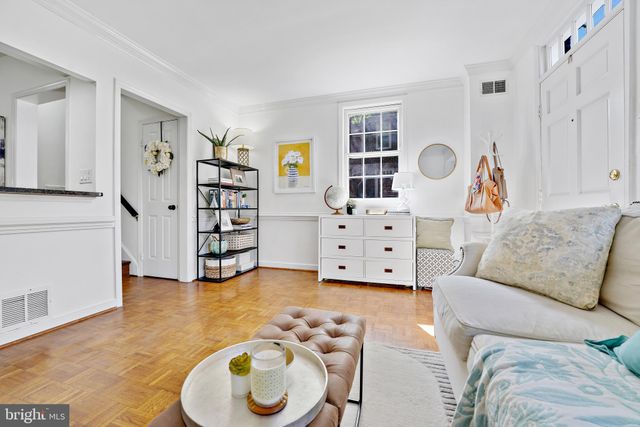 $575,000 | 665 South Columbus Street, Alexandria, VA 22314