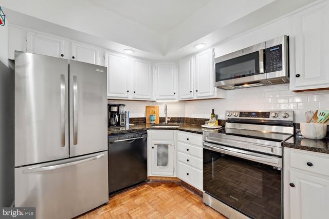 $575,000 | 665 South Columbus Street, Alexandria, VA 22314