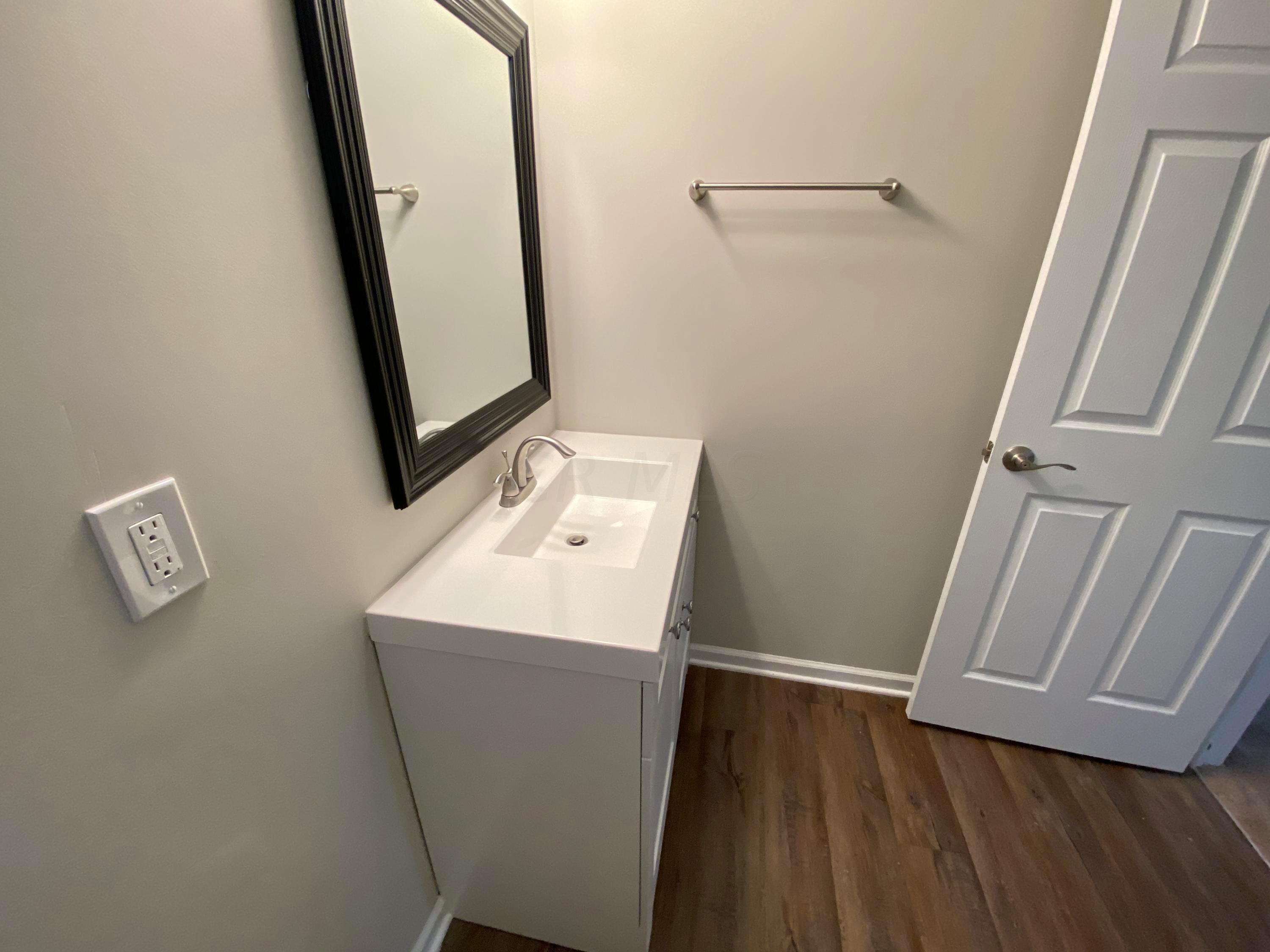 180 Topsfield Road Columbus, OH 43228 - Photo 29 of 32 Gallery Image 29