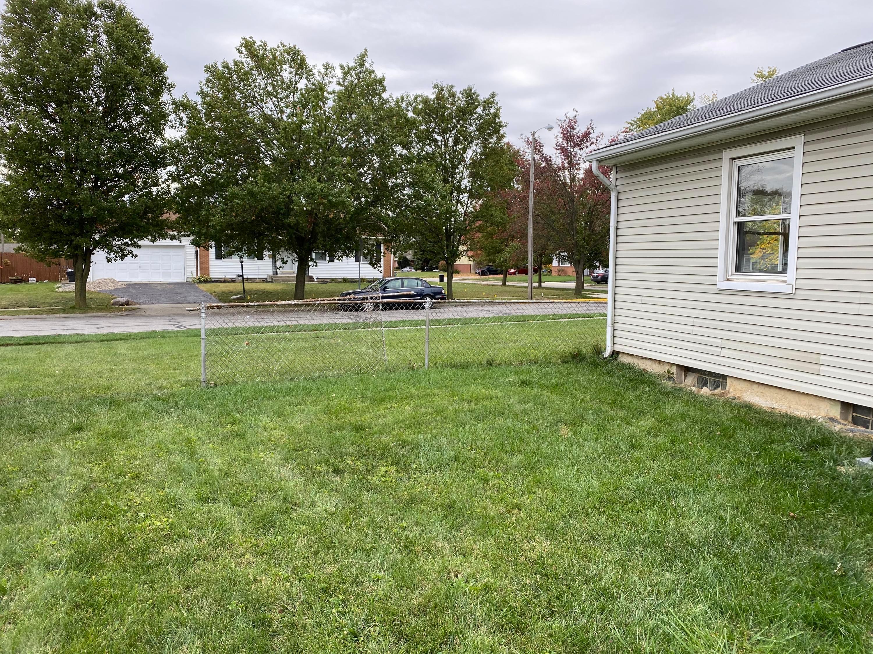 180 Topsfield Road Columbus, OH 43228 - Photo 32 of 32 Gallery Image 32