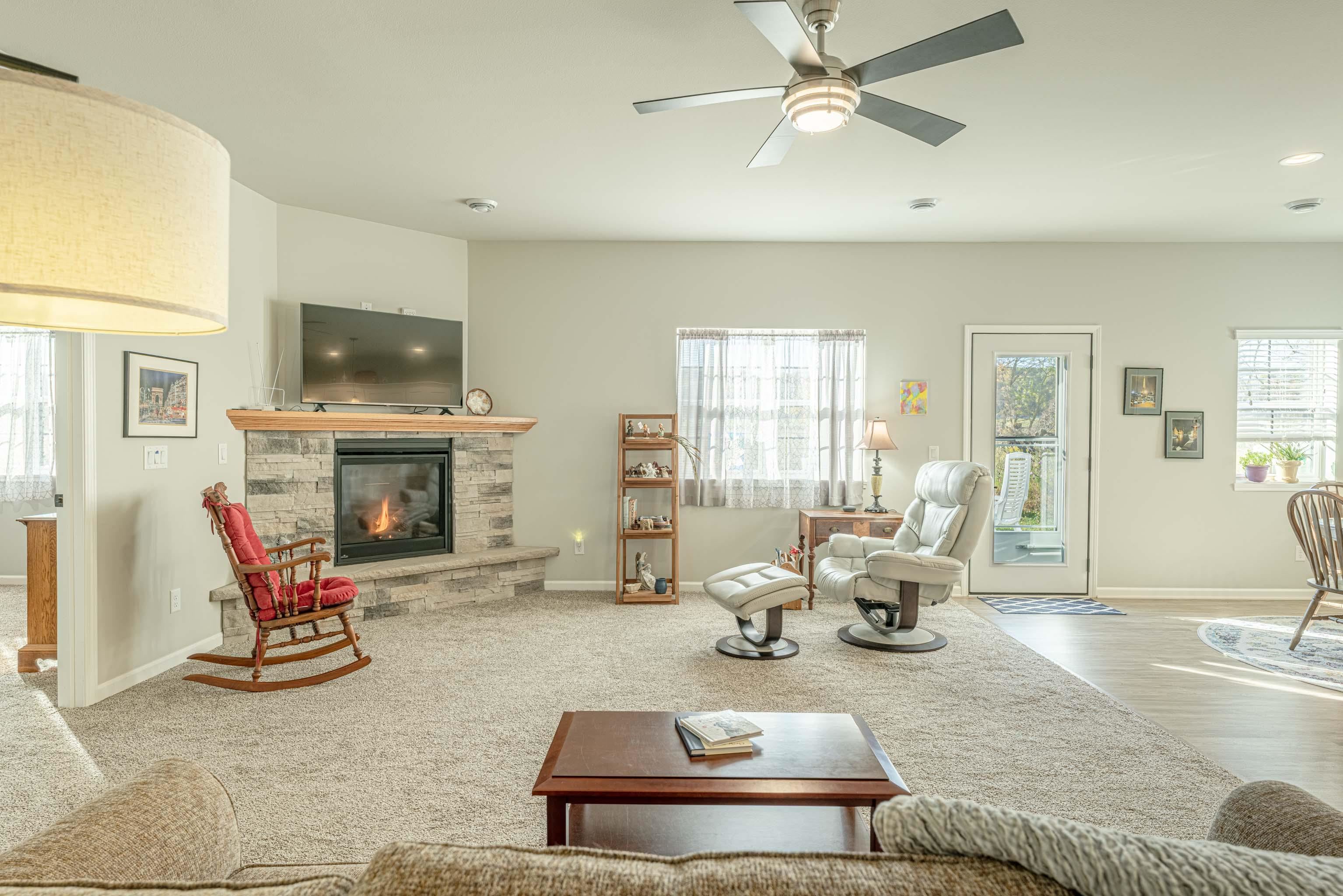 201 Boann Terrace Belleville, WI 53508 - Photo 10 of 46