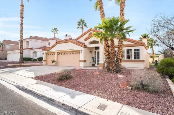 $2,400 | 17 Sandwedge Drive, Henderson, NV 89074