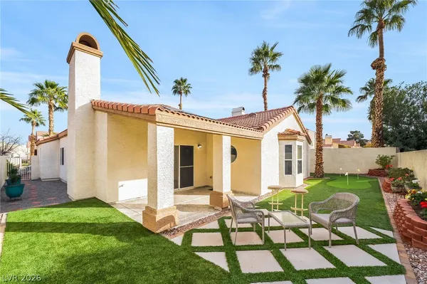 $2,400 | 17 Sandwedge Drive, Henderson, NV 89074