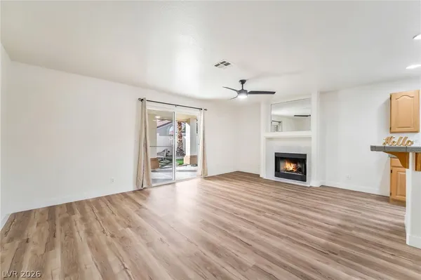 $2,400 | 17 Sandwedge Drive, Henderson, NV 89074