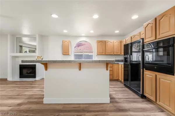 $2,400 | 17 Sandwedge Drive, Henderson, NV 89074