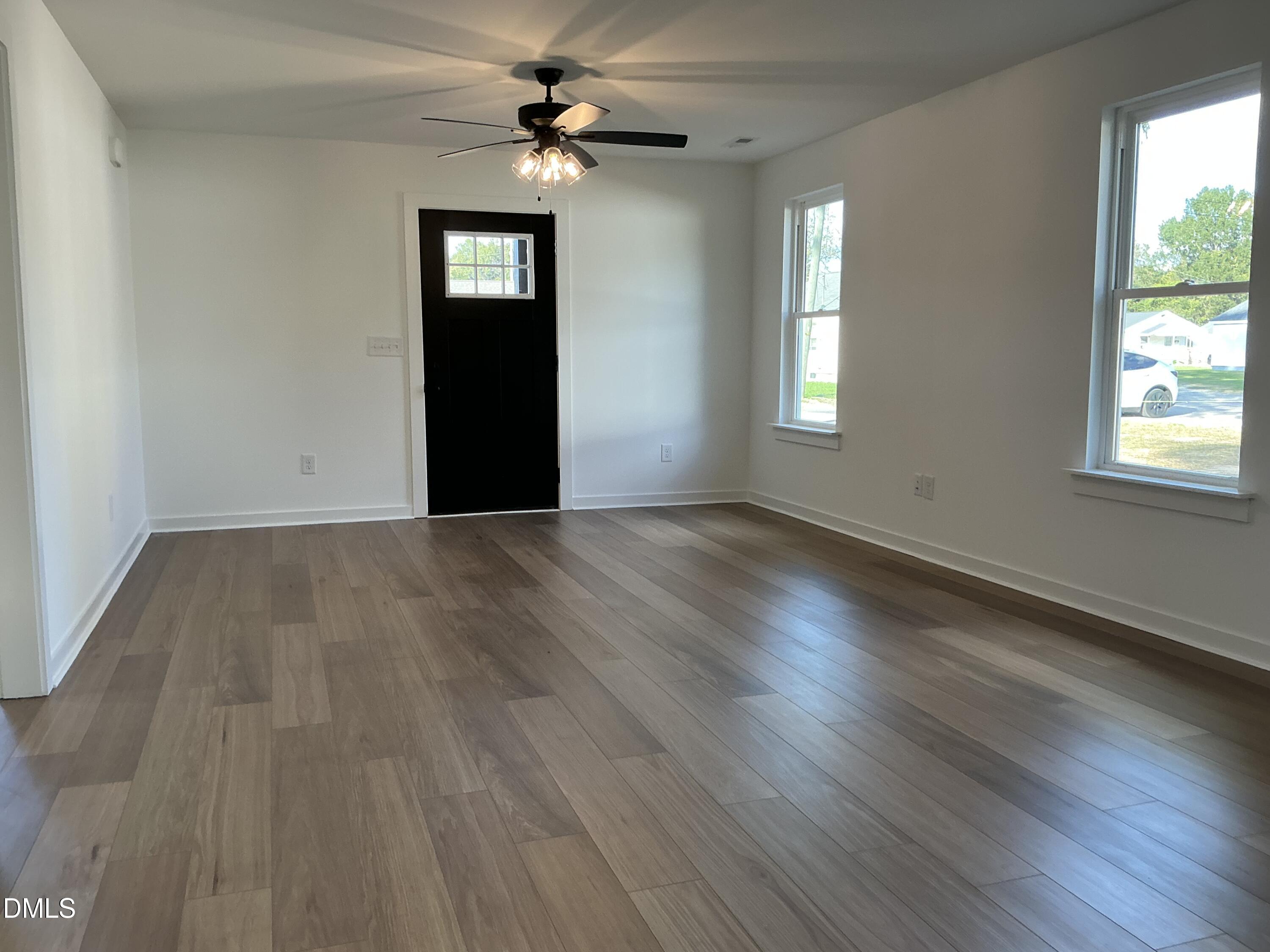 508 Crump Street Smithfield, NC 27577 - Photo 10 of 23 IMG_0766