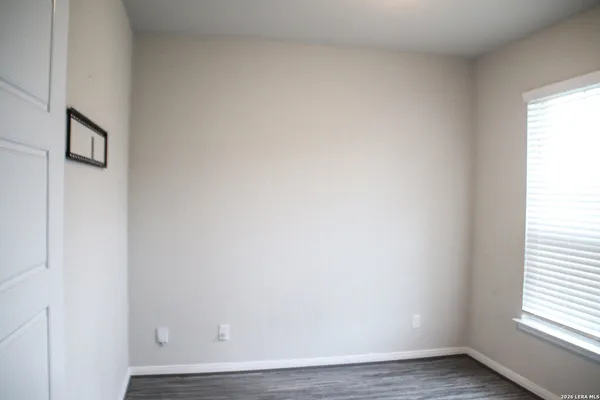 $2,400 | 2019 Sisyphus View, San Antonio, TX 78245